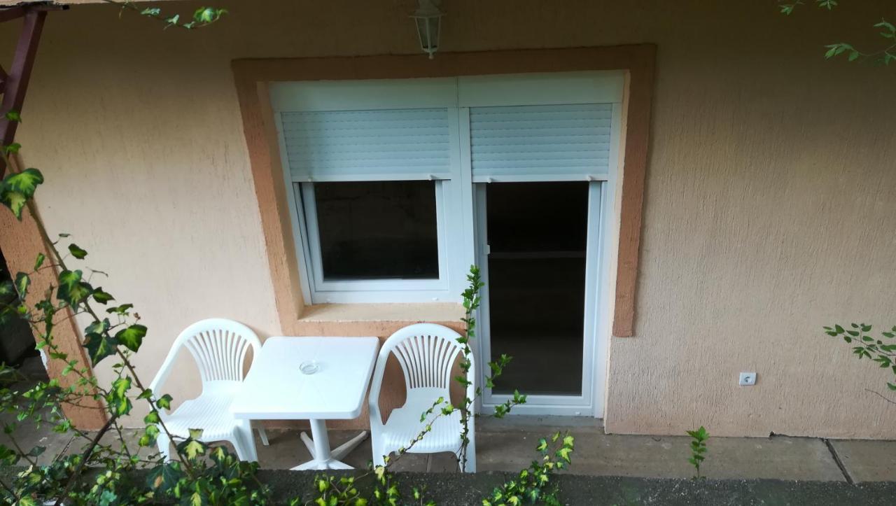 M4U Apartments Ni Exterior foto
